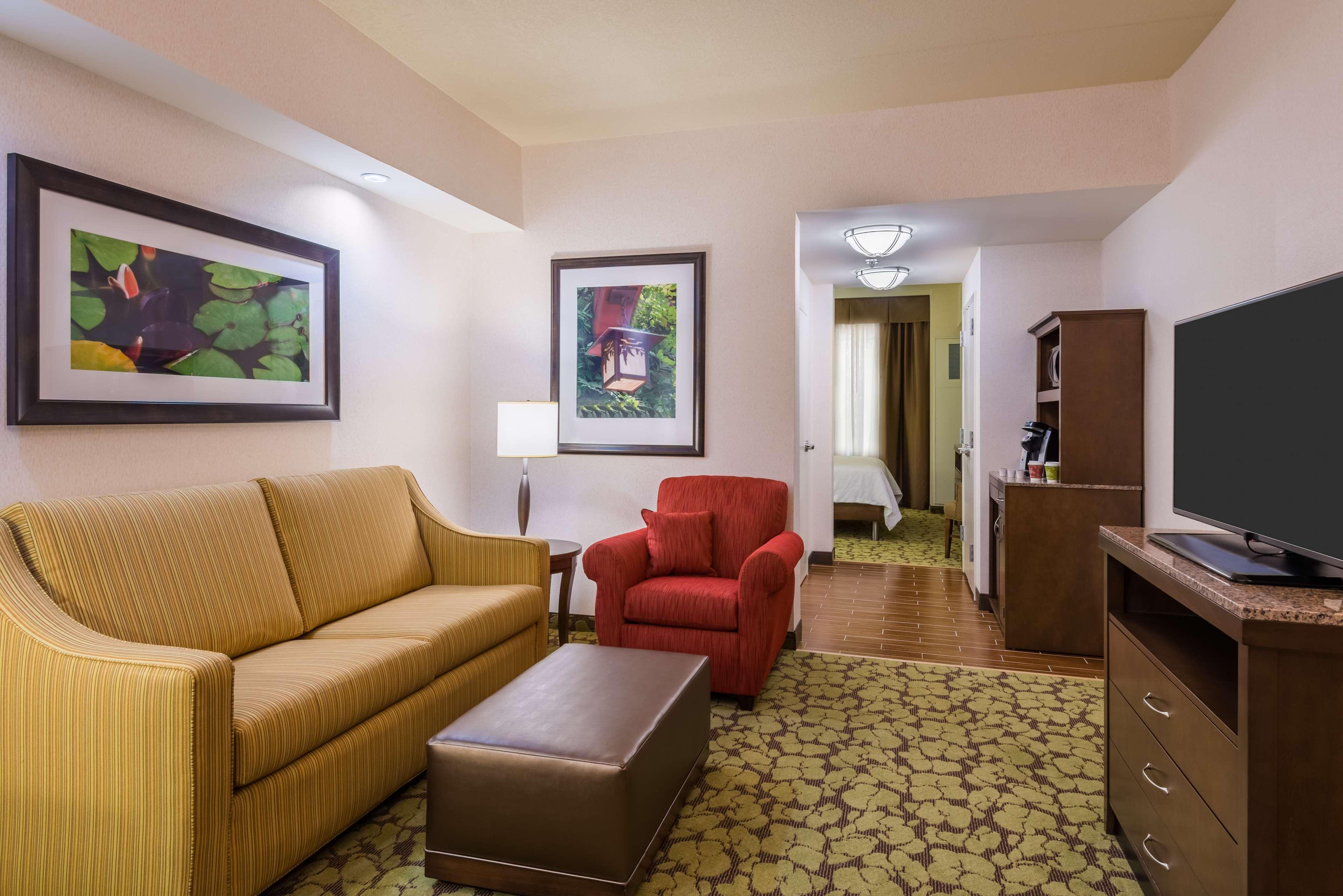 Hilton Garden Inn Wayne Extérieur photo