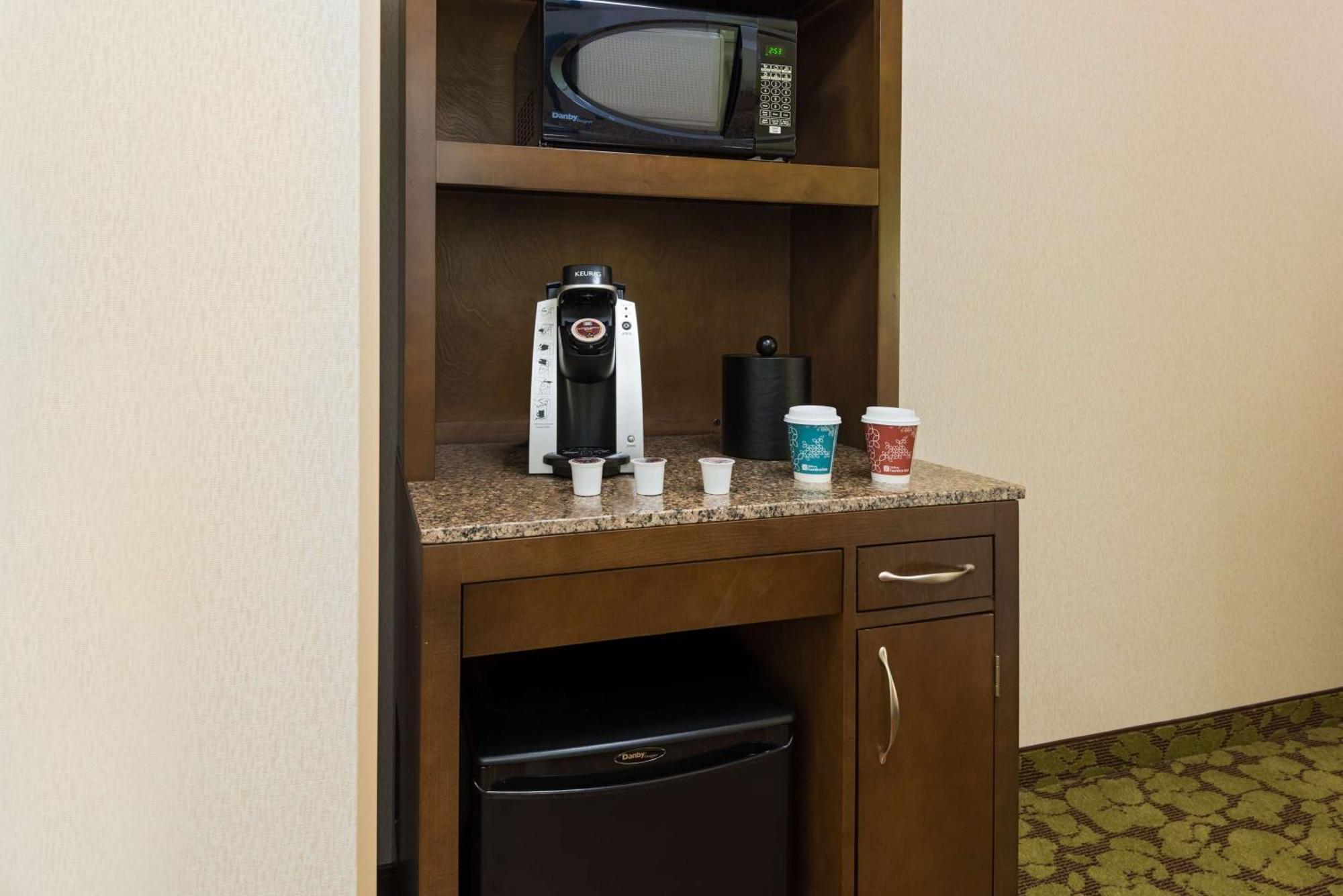 Hilton Garden Inn Wayne Extérieur photo