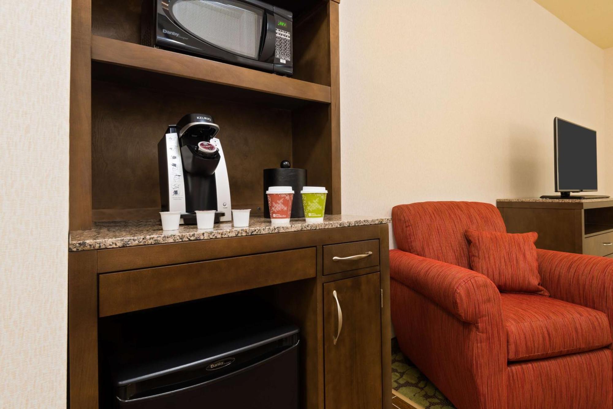 Hilton Garden Inn Wayne Extérieur photo