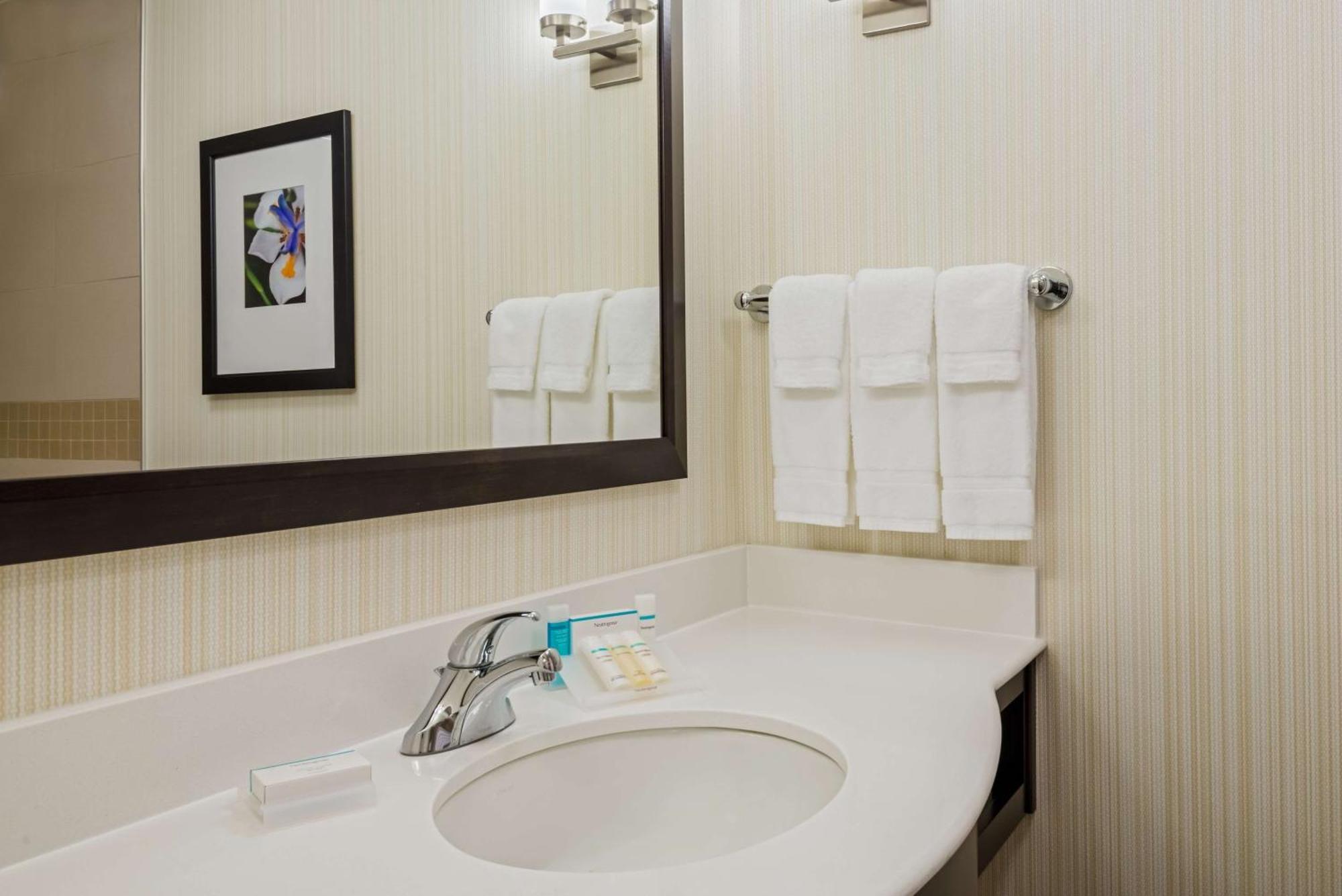 Hilton Garden Inn Wayne Extérieur photo