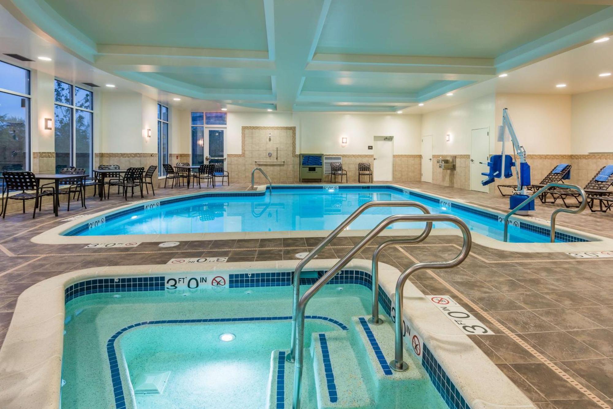 Hilton Garden Inn Wayne Extérieur photo