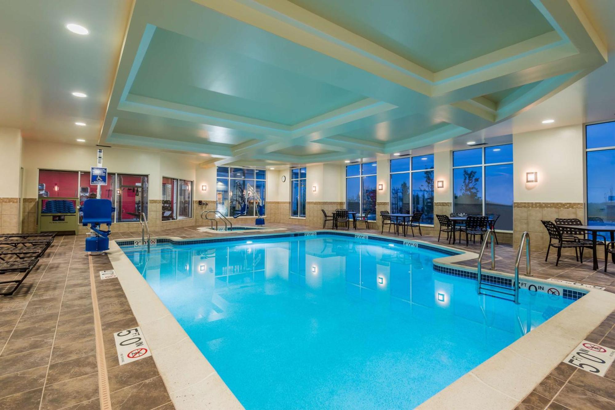 Hilton Garden Inn Wayne Extérieur photo